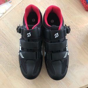 PELOTON indoor cycling shoes (new, never worn!)